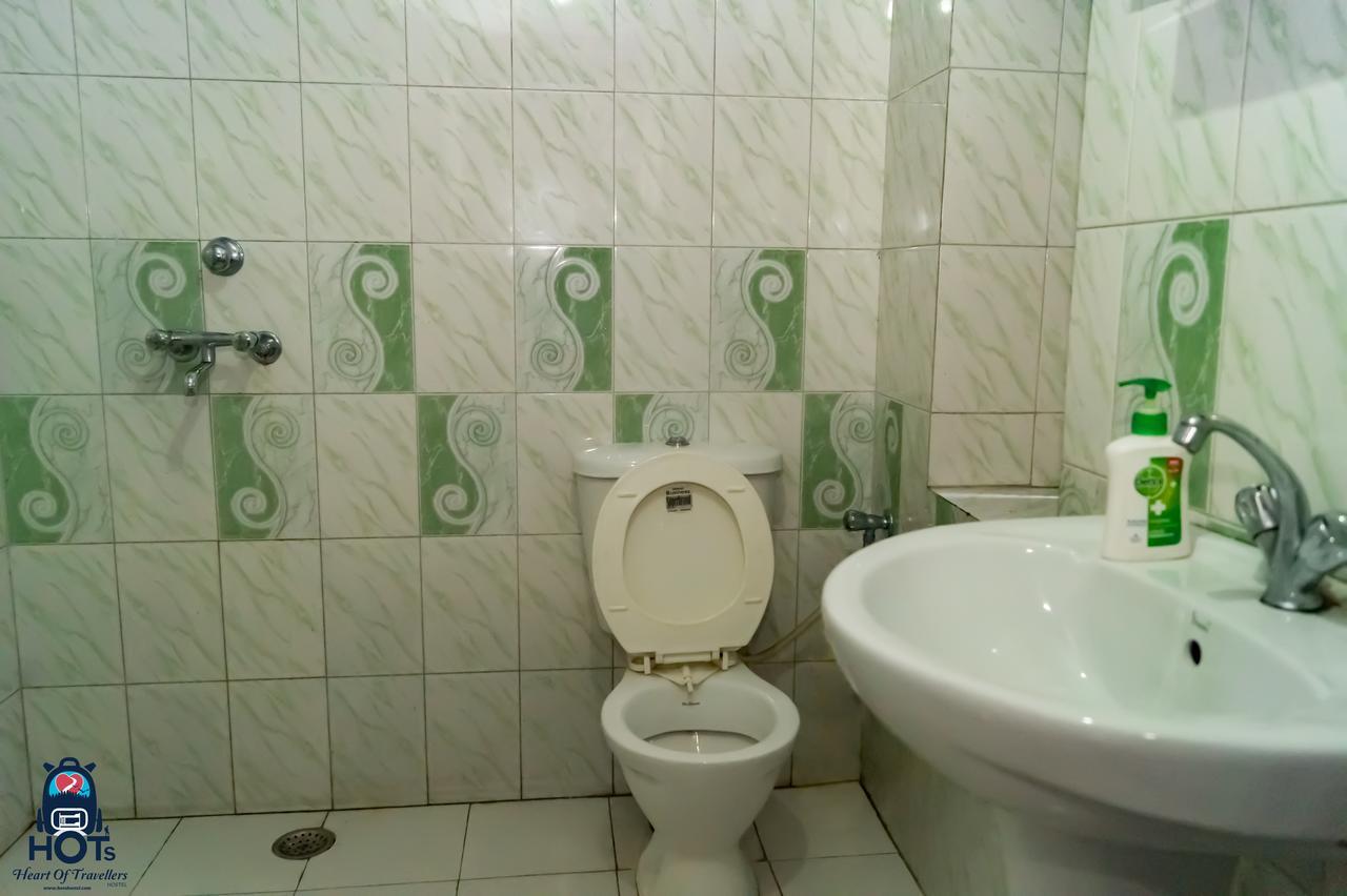 Hots Nainital Hostel Patwa Dunga Bagian luar foto